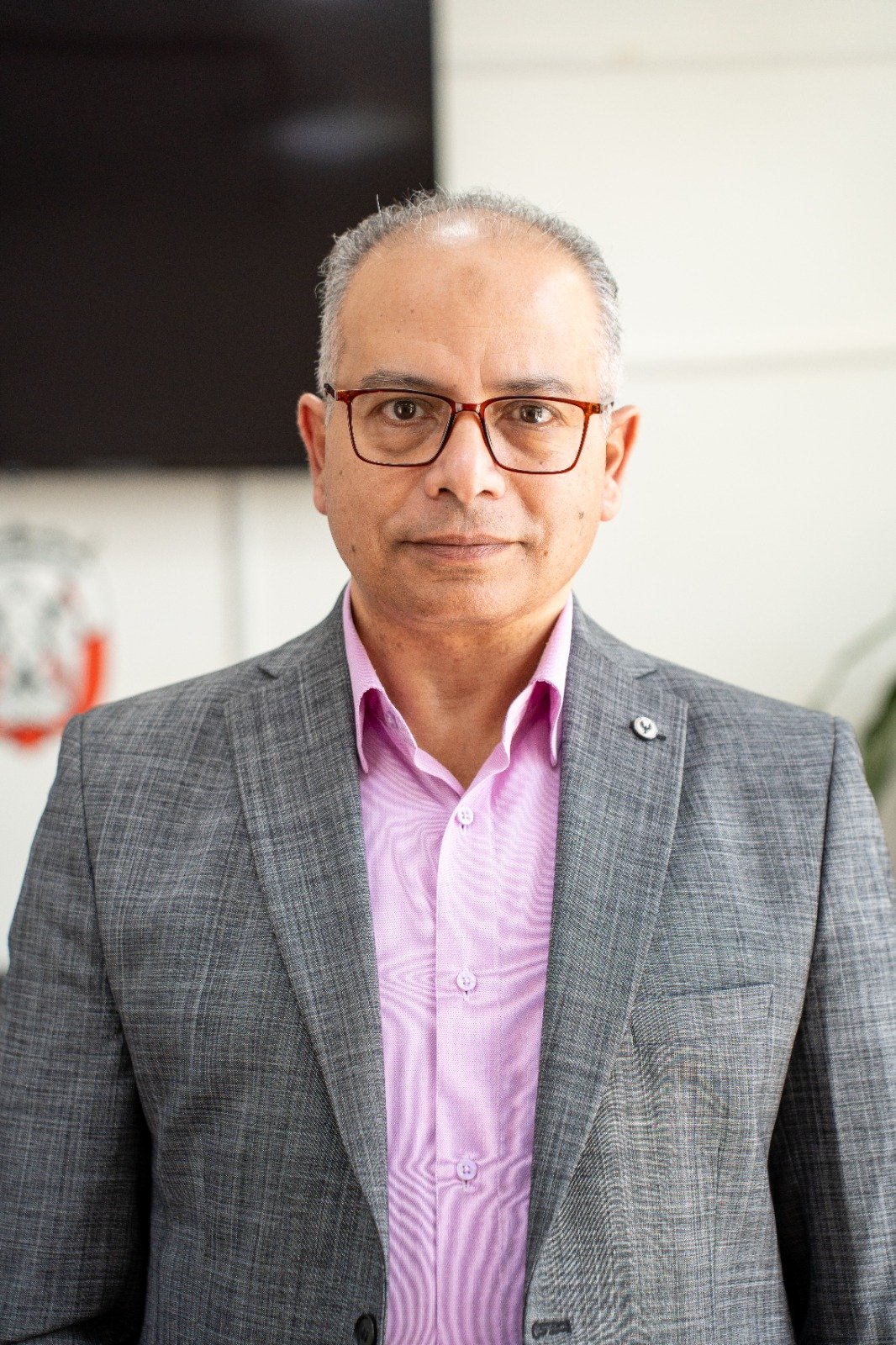 Dr. Yahya
